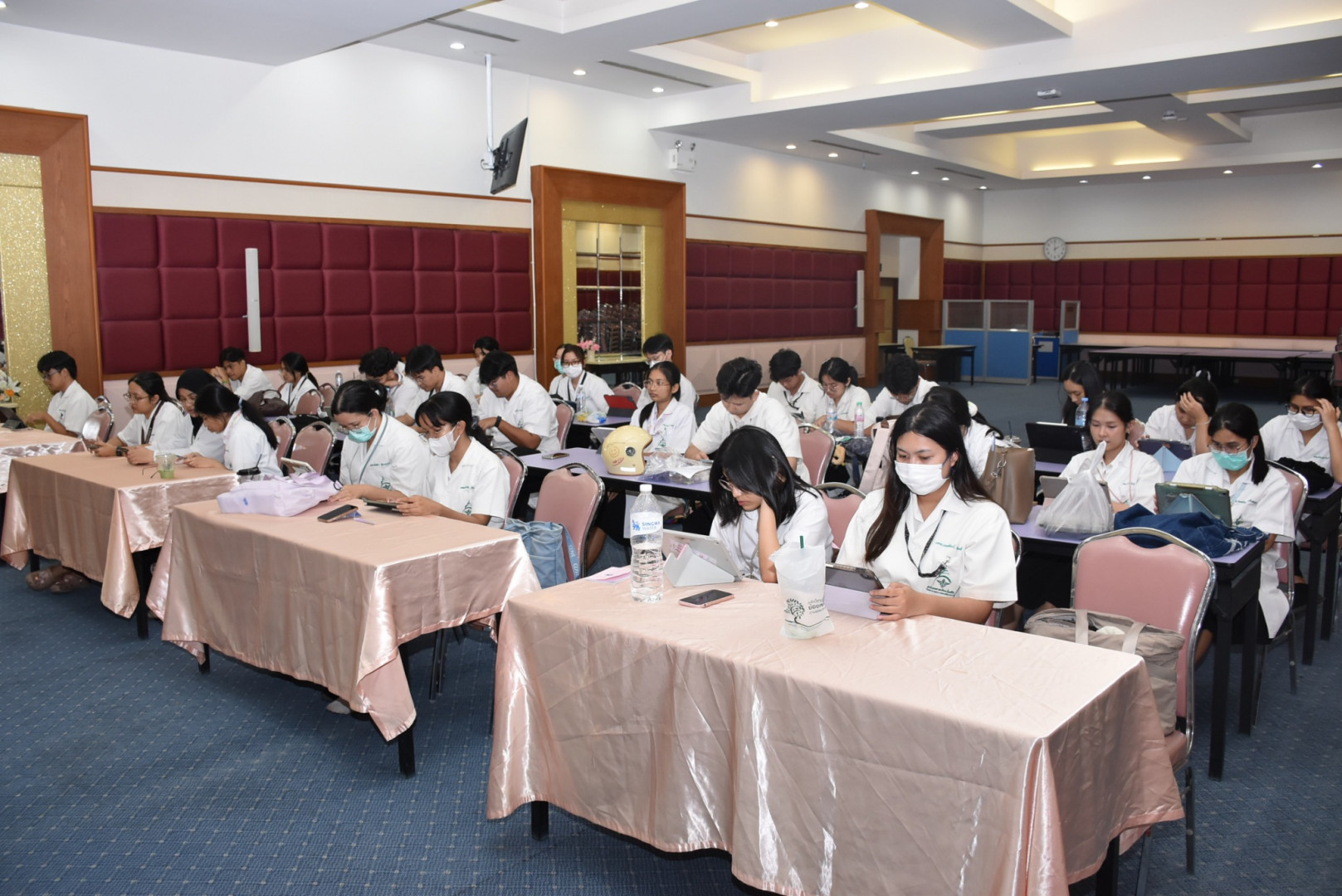 ภาพที่ 8