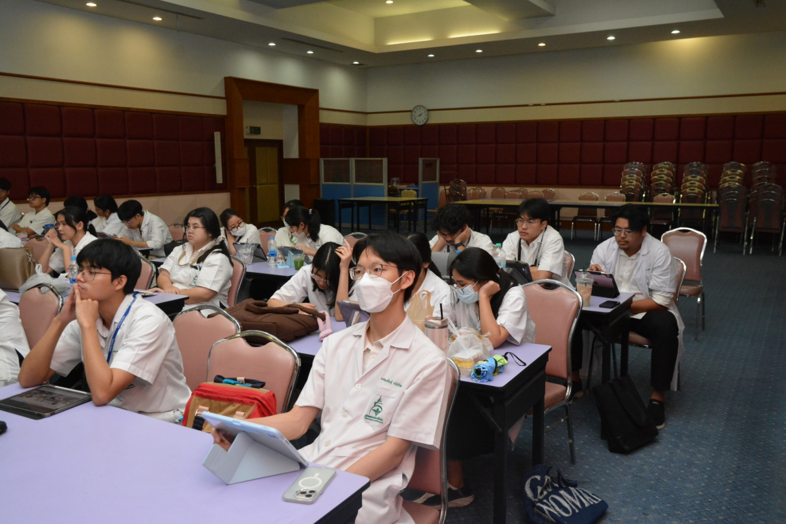 ภาพที่ 12