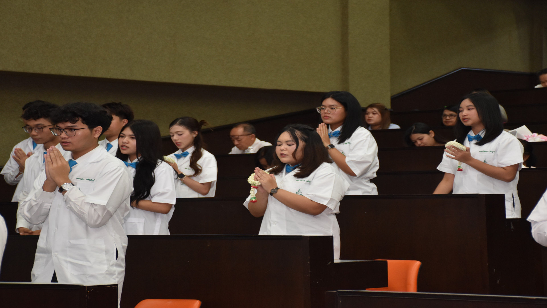 ภาพที่ 122